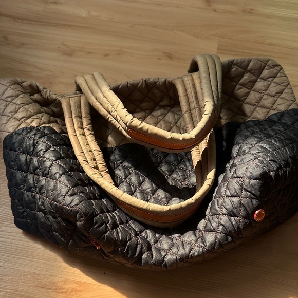 Stylish Quilted Tote Bag - Black and Tan - Picture 6 of 6